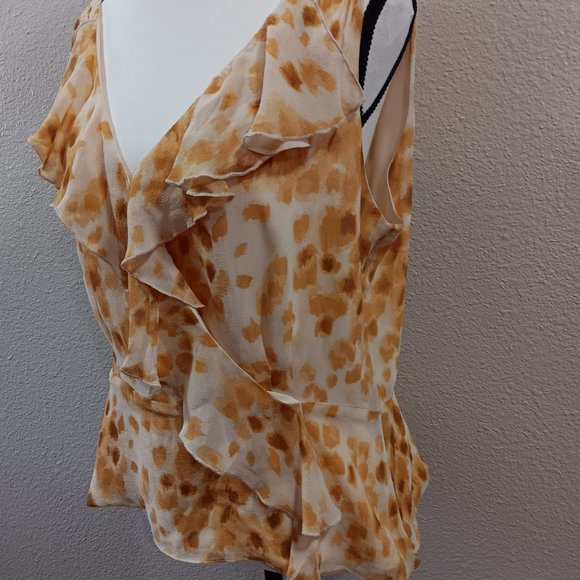NWOT Jones Wear 100% Silk Sleeveless Cheetah Print Top Size 12 - Picture 3 of 5